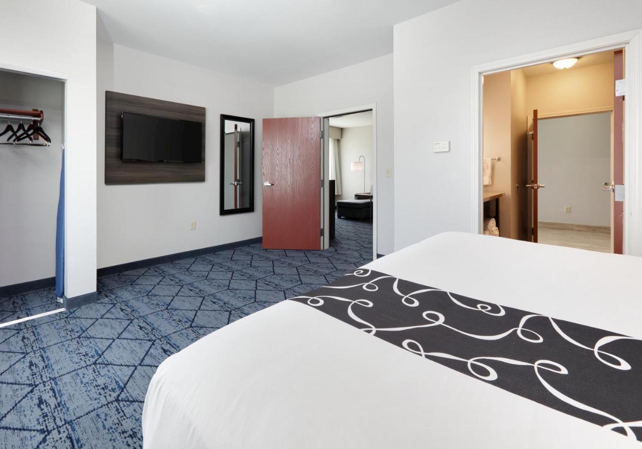 La Quinta By Wyndham Denton - University Drive Dış mekan fotoğraf