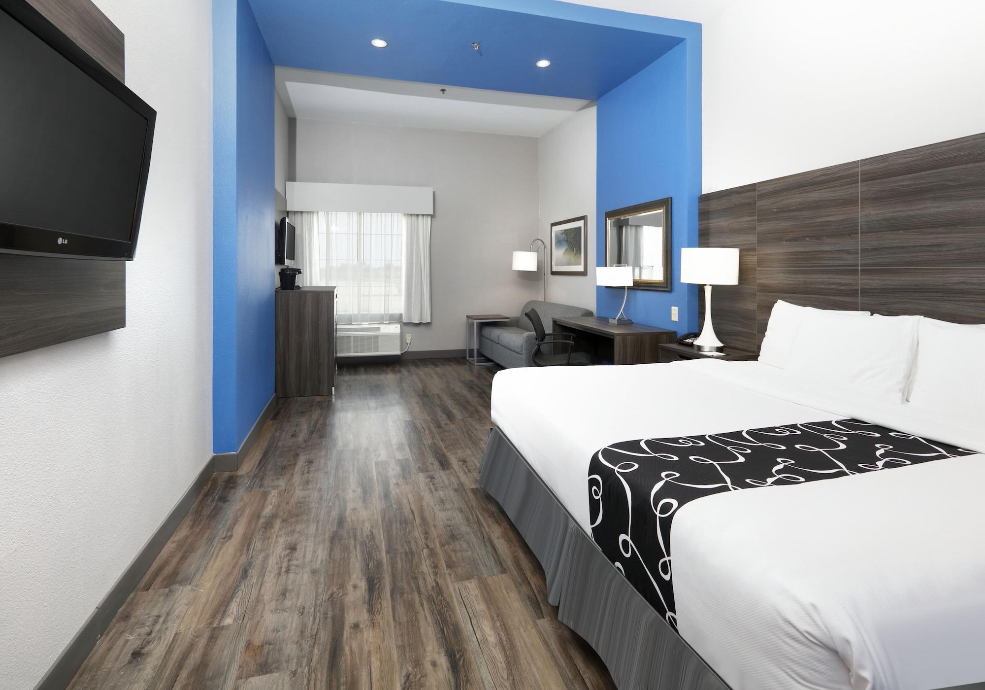 La Quinta By Wyndham Denton - University Drive Dış mekan fotoğraf
