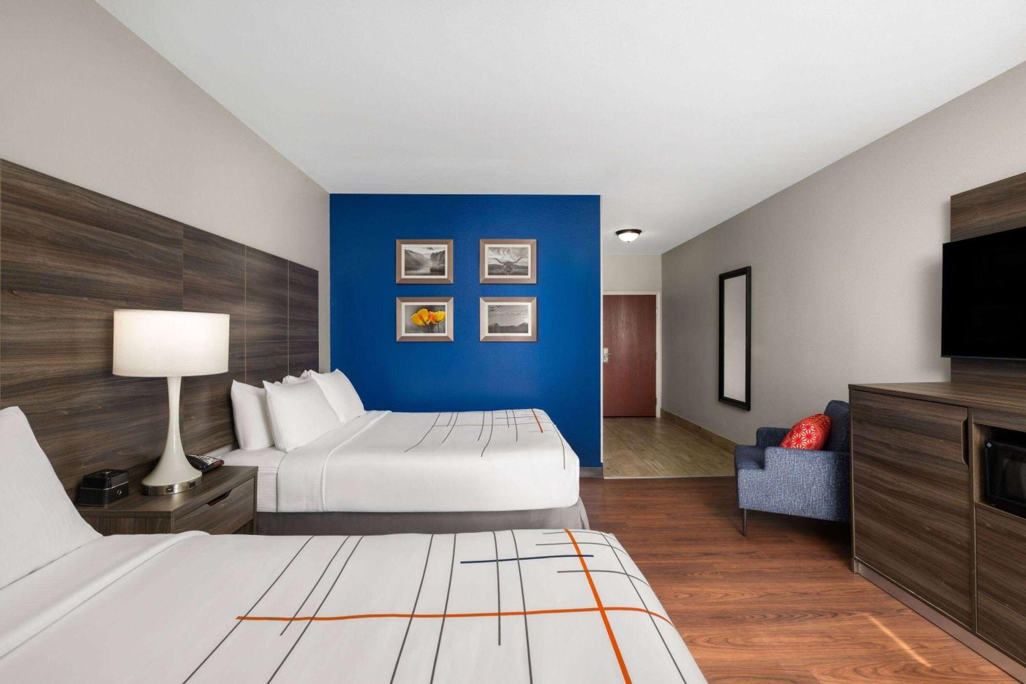 La Quinta By Wyndham Denton - University Drive Dış mekan fotoğraf