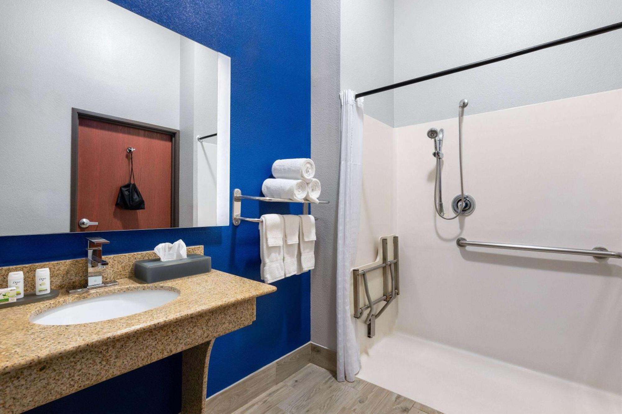 La Quinta By Wyndham Denton - University Drive Dış mekan fotoğraf