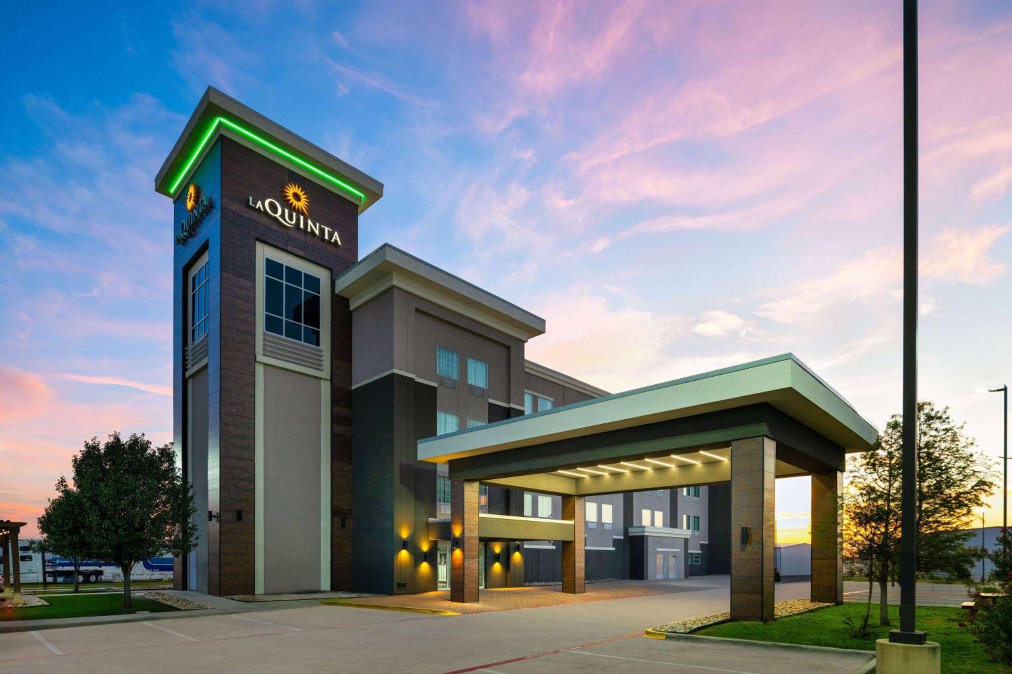 La Quinta By Wyndham Denton - University Drive Dış mekan fotoğraf